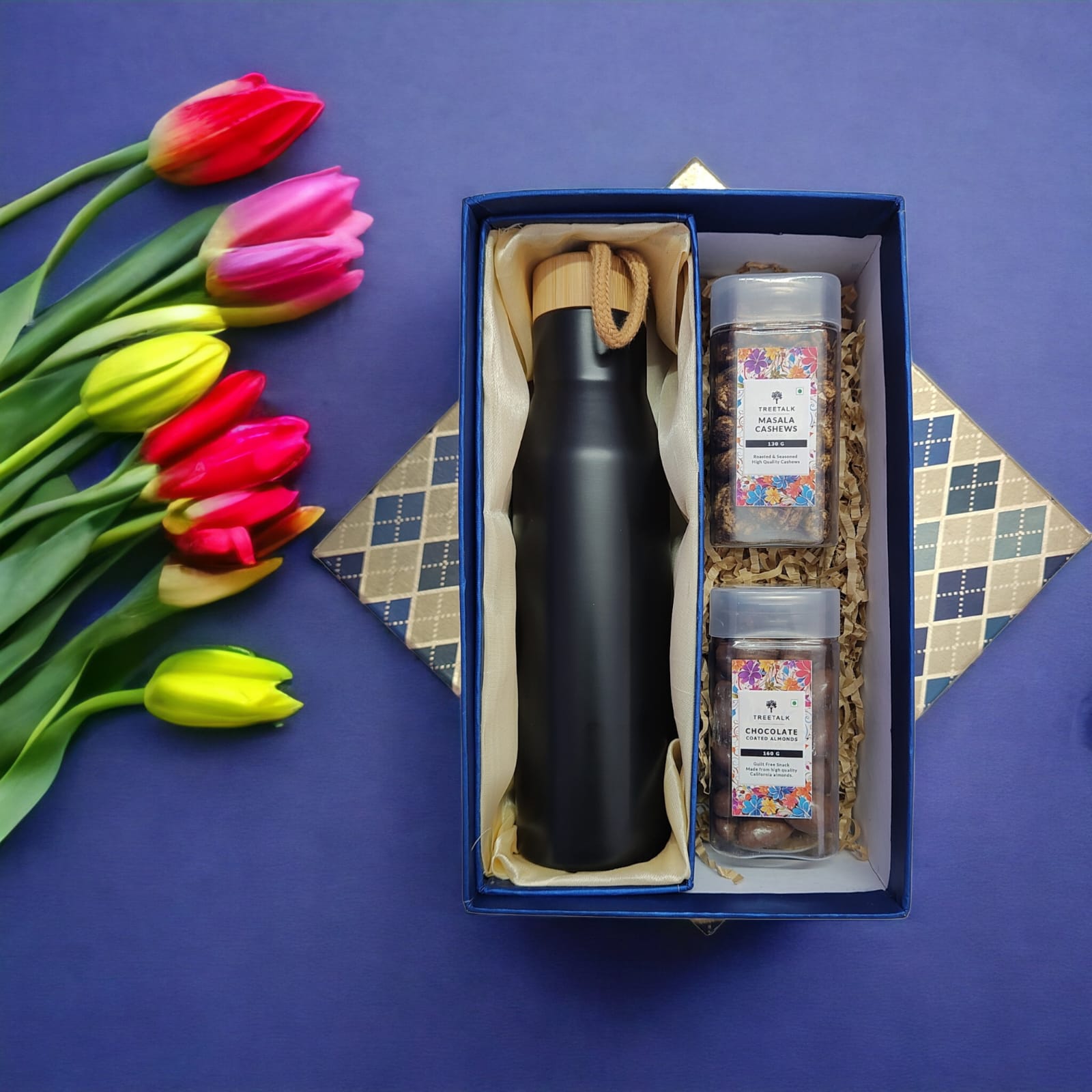 2 in 1 Combo Set Of Insulated Bottle and 2 Chocolate Box