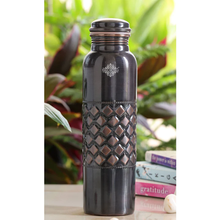 Pure Copper Antique Finish Dark Anti Tarnish Bottle With Half Lacquer Half Stripes,900 Ml