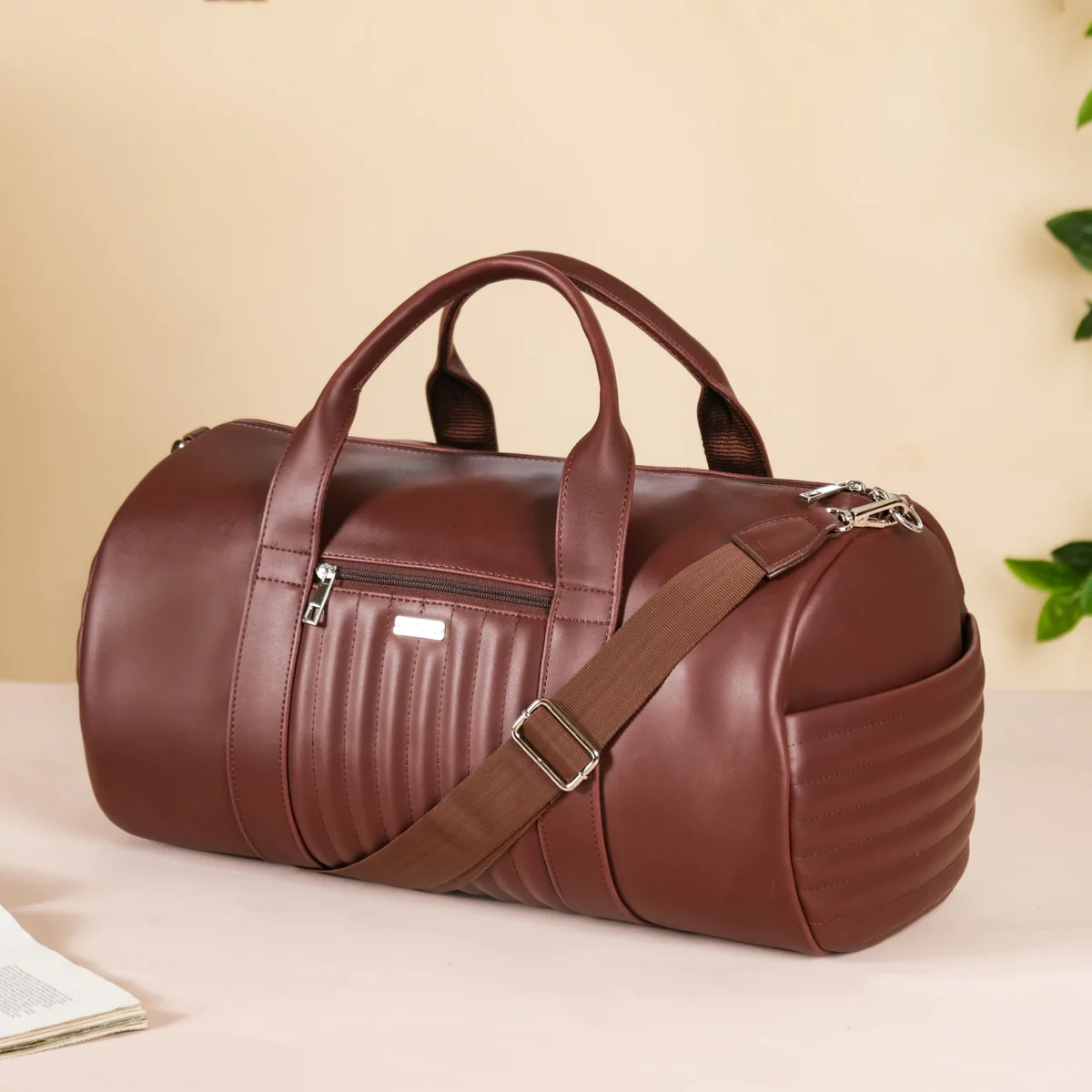 Nestasia Wanderlust Duffle Bag Brown Small