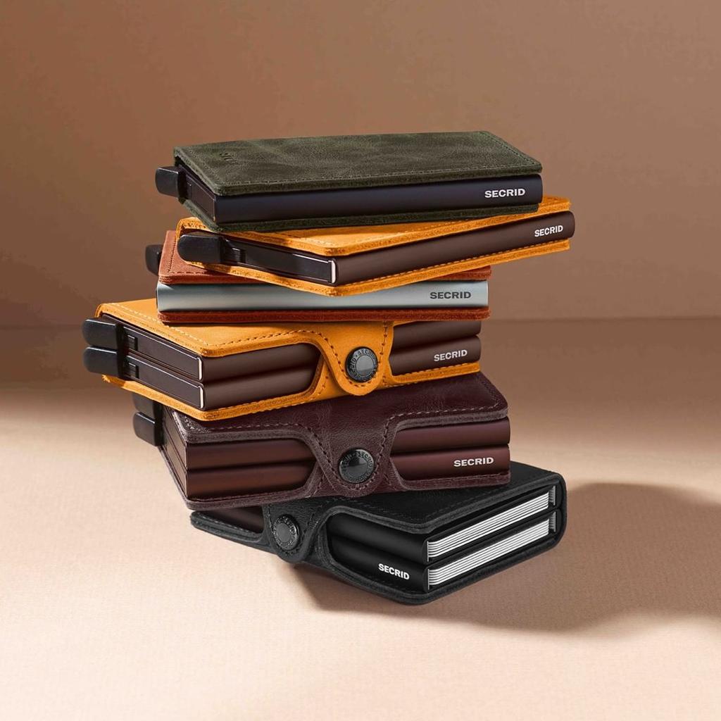 Stories Twinwallets Vintage leather